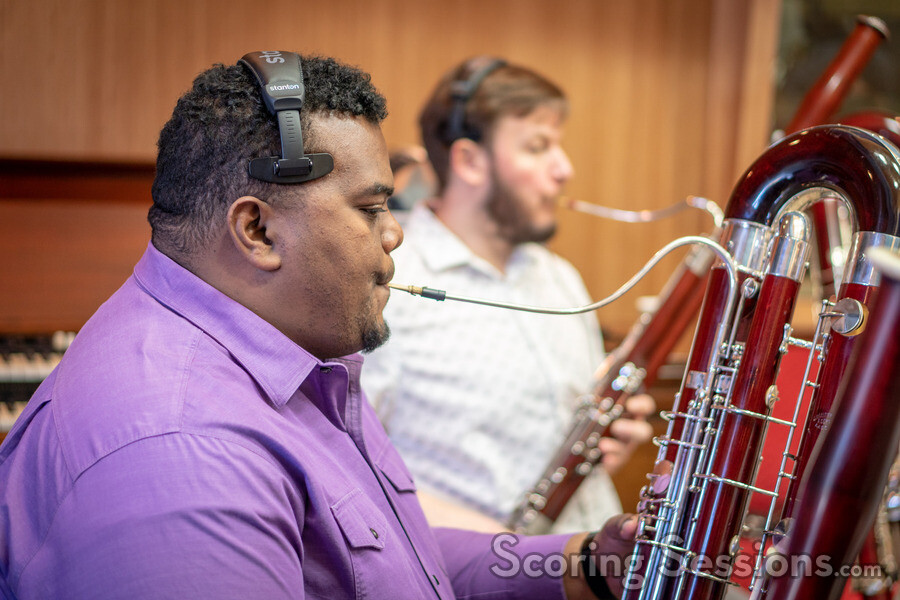 The bassoons perform a cue