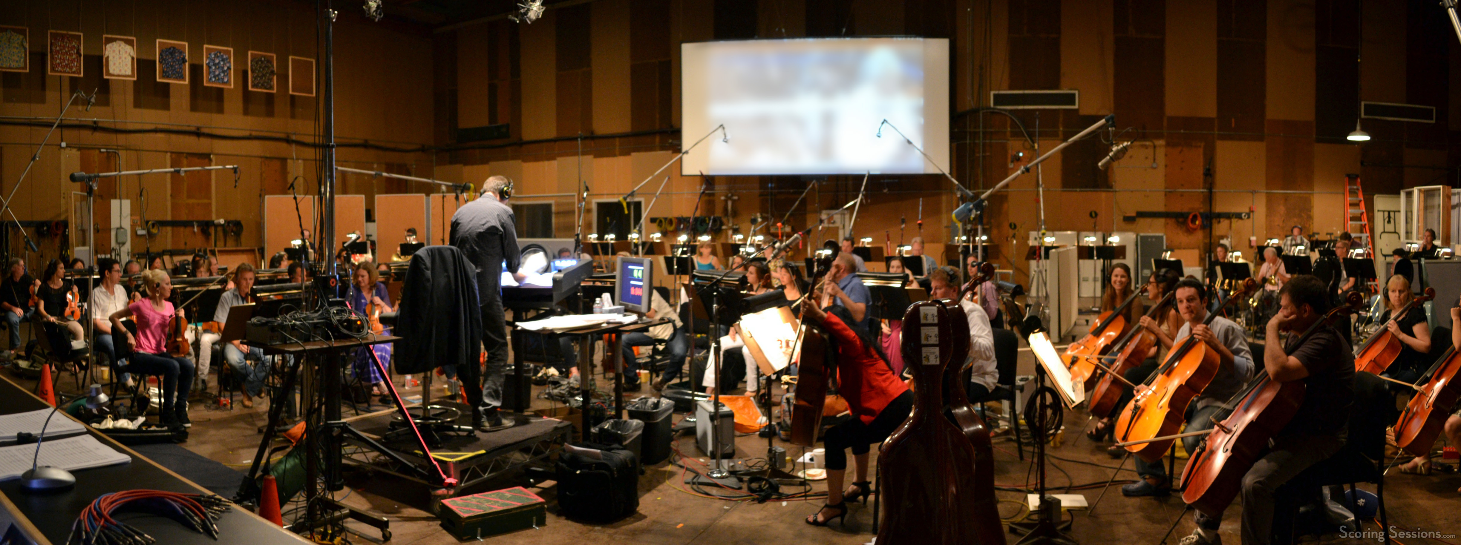 Conductor Gordon Goodwin and the Hollywood Studio Symphony perform on Grudge Match